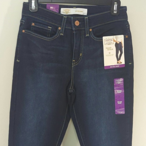 Levi's‎ Strauss Women's Mid Rise Skinny Dark Wash Sz.27 NWT - Picture 3 of 11